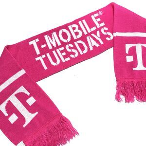 T-MOBILE Tuesday Pink Winter Scarf